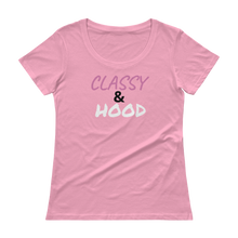 "CLASSY & HOOD" T-SHIRT